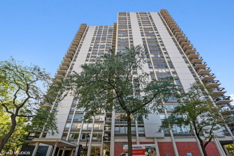 1360 N Sandburg Terrace 1509 Chicago IL 60610