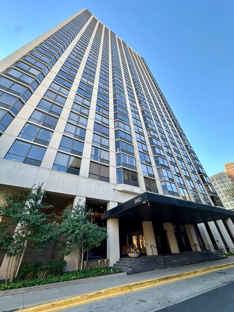 2650 N Lakeview Avenue 2705 Chicago IL 60614