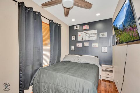 Tiny photo for 642 W 37th Street, Chicago, IL 60609 (MLS # 12525295)