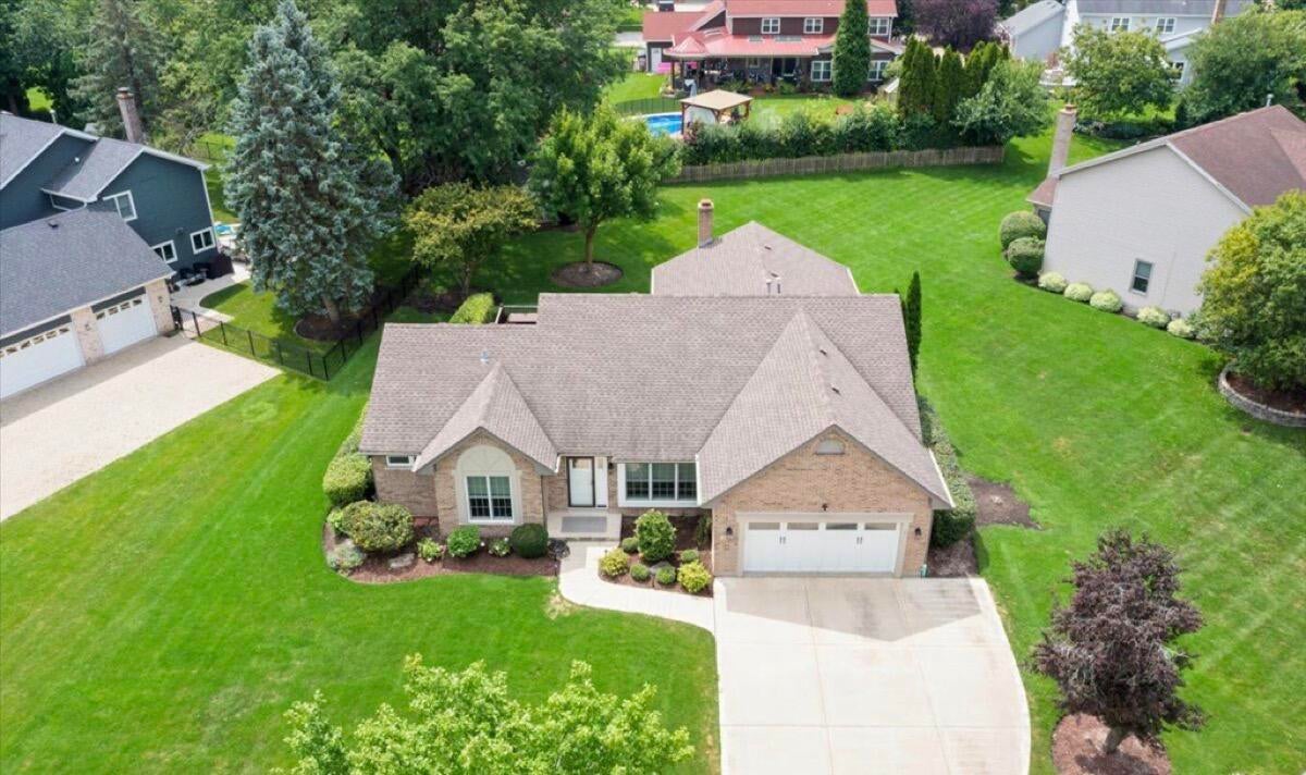 644 Country Club Drive