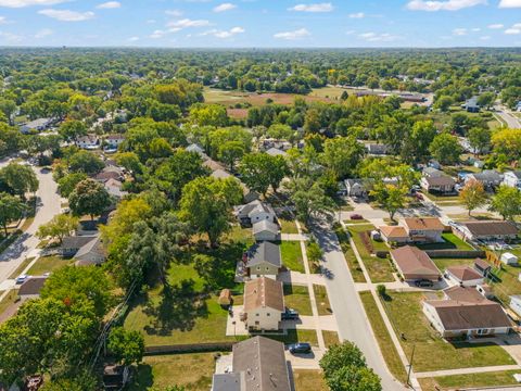 Tiny photo for 13 S Victoria Lane, Streamwood, IL 60107 (MLS # 12591463)