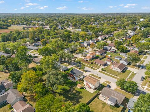 Tiny photo for 13 S Victoria Lane, Streamwood, IL 60107 (MLS # 12591463)