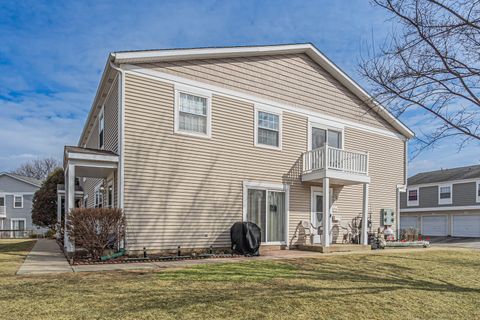 Tiny photo for 1314 ELY Court #1314, Wheeling, IL 60090 (MLS # 12608184)