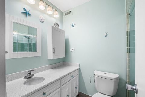 Tiny photo for 6833 N Kedzie Avenue #1404, Chicago, IL 60645 (MLS # 12612612)