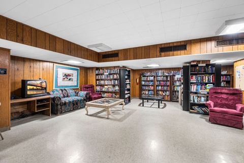 Tiny photo for 6833 N Kedzie Avenue #1404, Chicago, IL 60645 (MLS # 12612612)