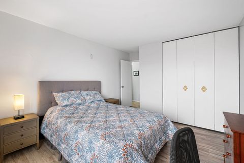 Tiny photo for 6833 N Kedzie Avenue #1404, Chicago, IL 60645 (MLS # 12612612)