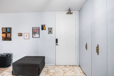 Tiny photo for 6833 N Kedzie Avenue #1404, Chicago, IL 60645 (MLS # 12612612)