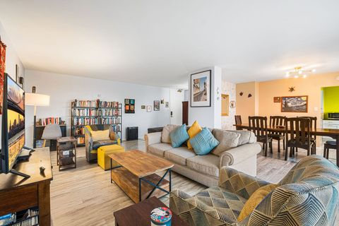 Tiny photo for 6833 N Kedzie Avenue #1404, Chicago, IL 60645 (MLS # 12612612)