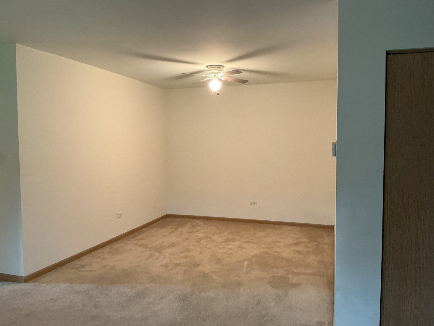 26448 W Fox Trail