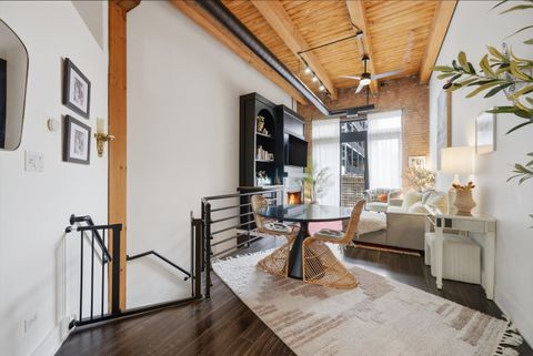 Tiny photo for 1740 N Marshfield Avenue #8, Chicago, IL 60622 (MLS # 12620599)