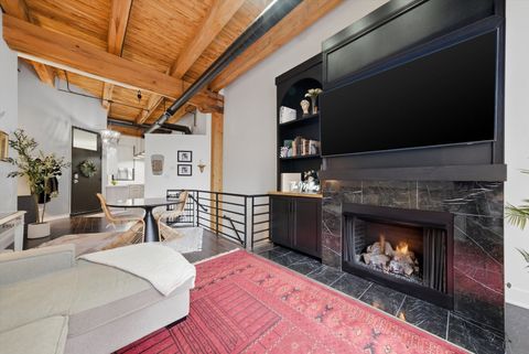 Tiny photo for 1740 N Marshfield Avenue #8, Chicago, IL 60622 (MLS # 12620599)