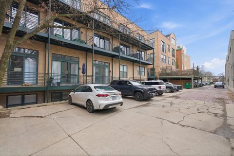 Tiny photo for 1740 N Marshfield Avenue #8, Chicago, IL 60622 (MLS # 12620599)