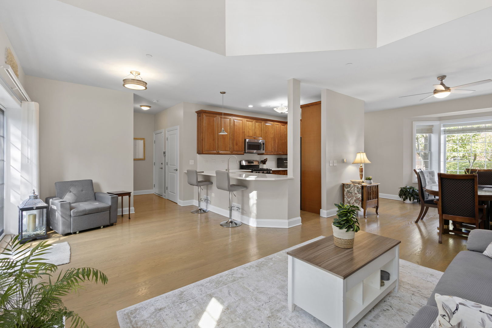 1205 CHARLESTON Court 1205