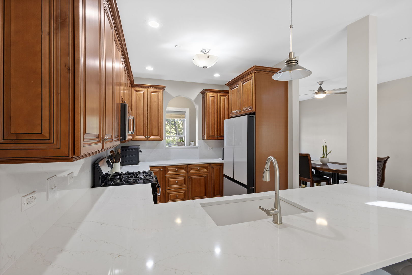 1205 CHARLESTON Court 1205
