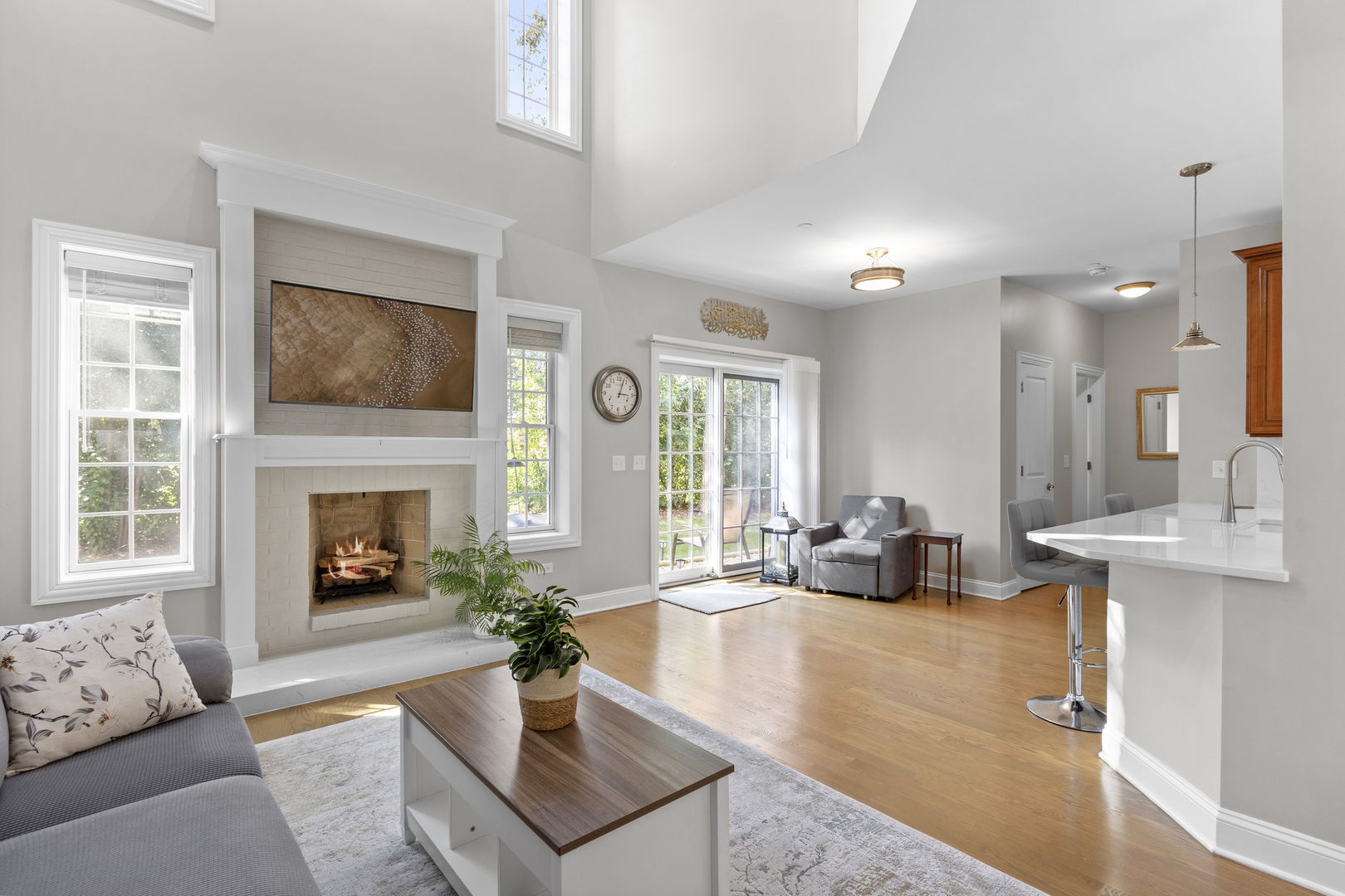1205 CHARLESTON Court 1205
