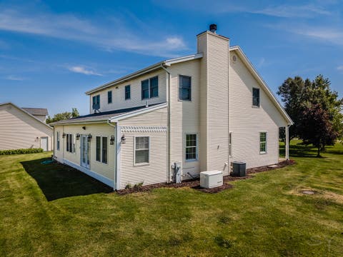 Tiny photo for 9208 N 14500e Road, Grant Park, IL 60940 (MLS # 12662390)