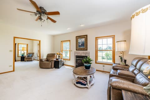 Tiny photo for 9208 N 14500e Road, Grant Park, IL 60940 (MLS # 12662390)