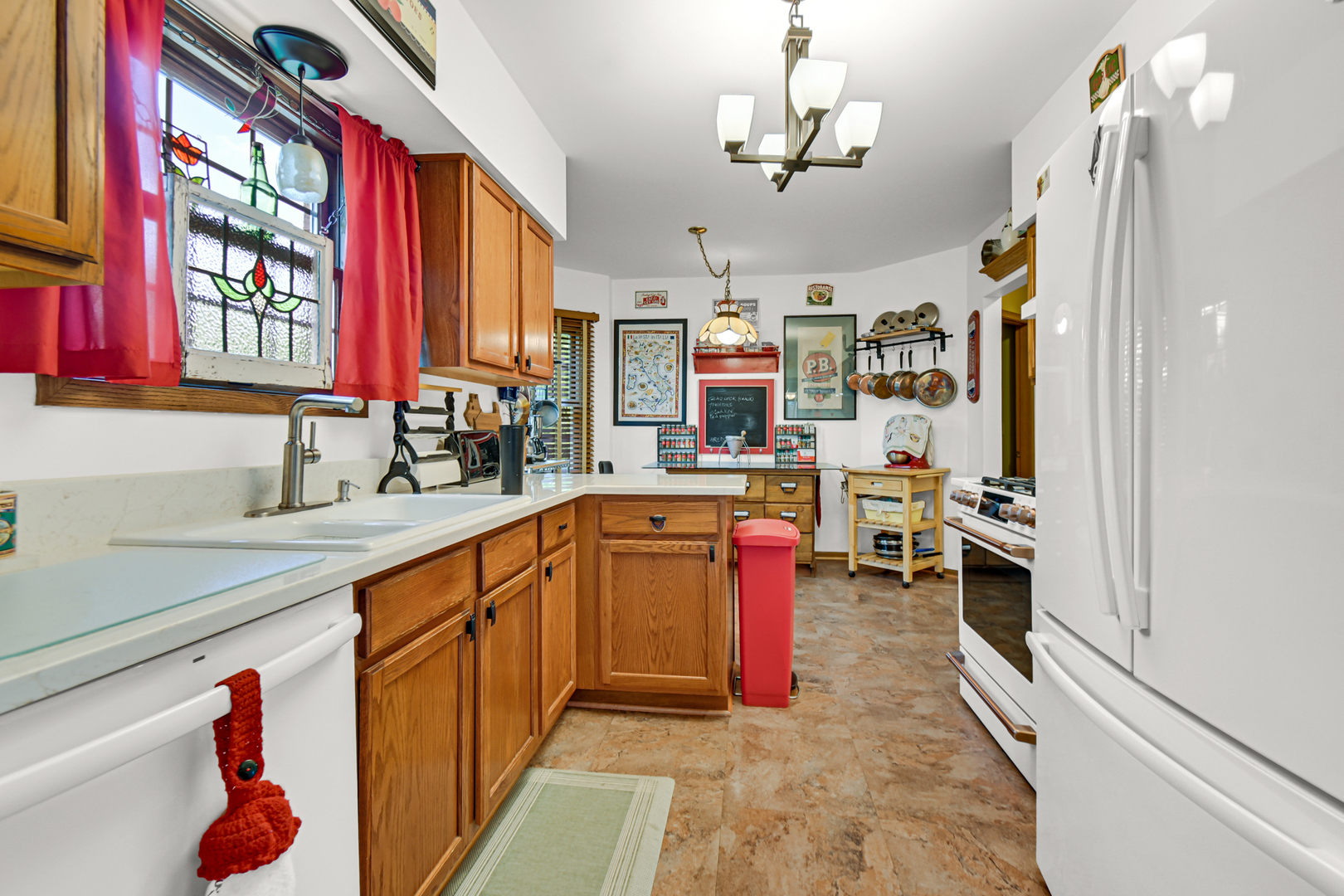9324 S 79th Avenue 9324