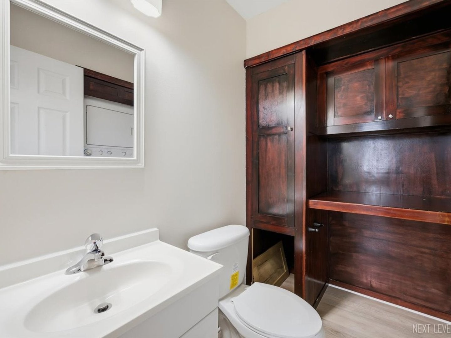 27W113 Cooley Avenue