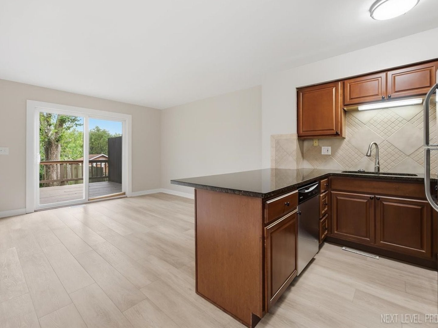 27W113 Cooley Avenue