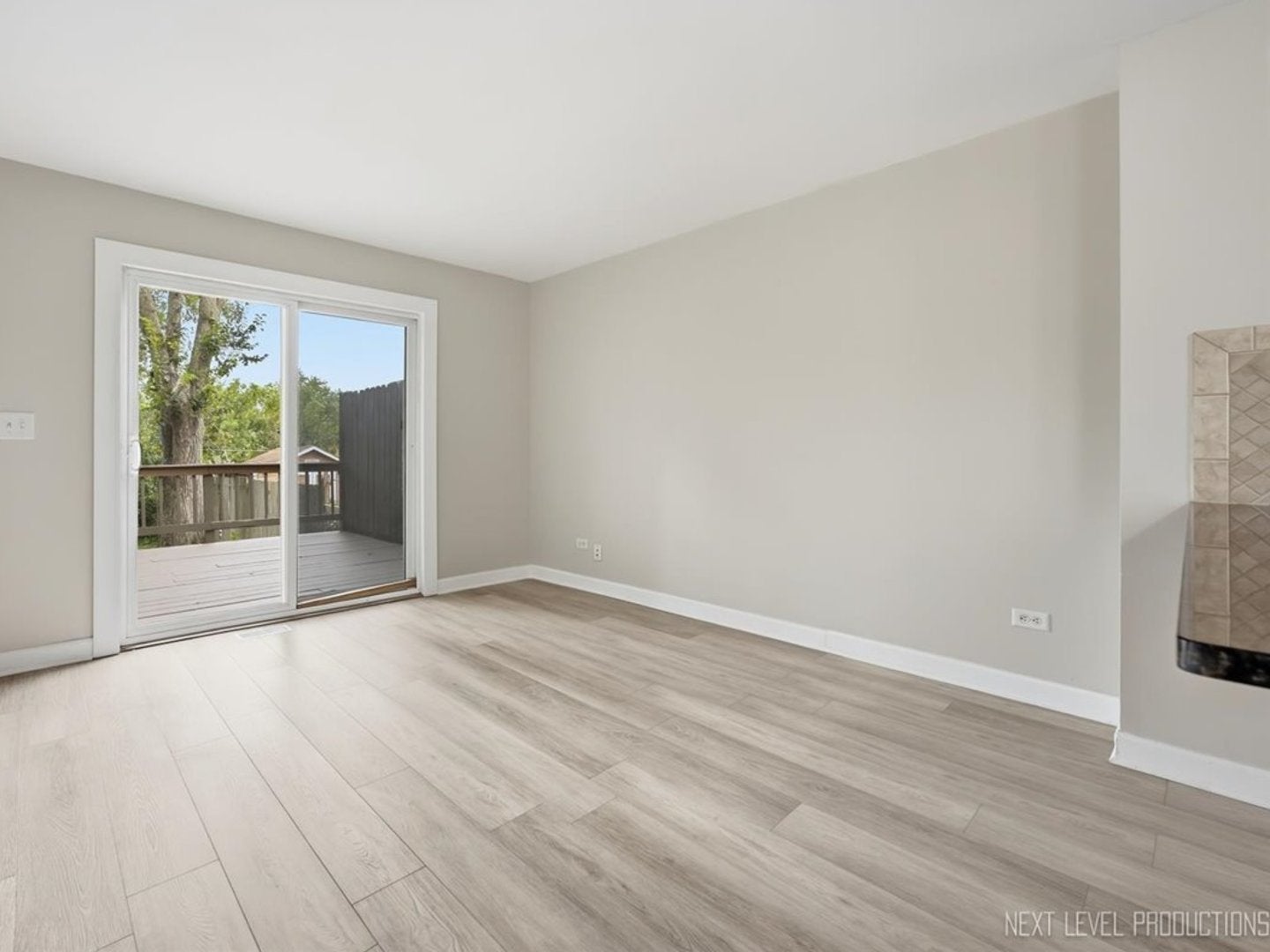 27W113 Cooley Avenue