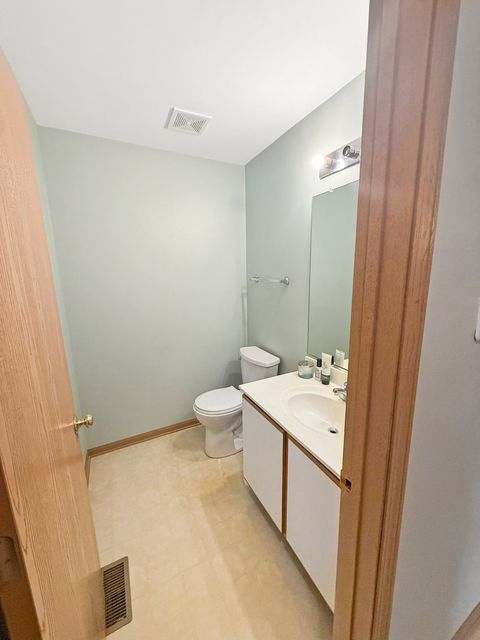 Tiny photo for 1533 Keystone Court, Elgin, IL 60120 (MLS # 12524473)