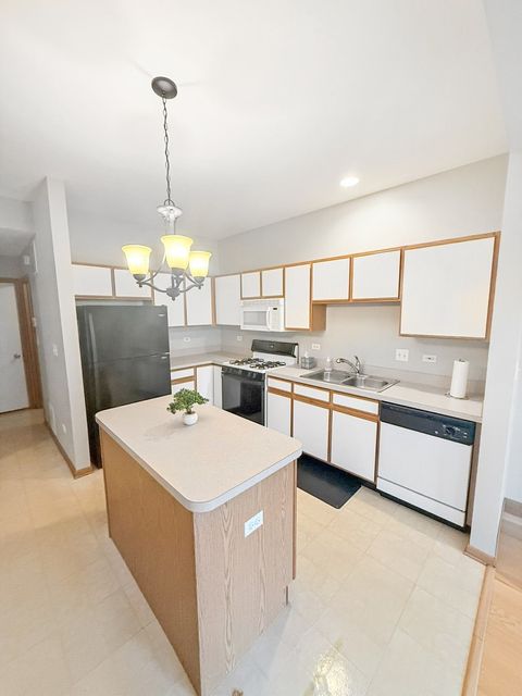 Tiny photo for 1533 Keystone Court, Elgin, IL 60120 (MLS # 12524473)