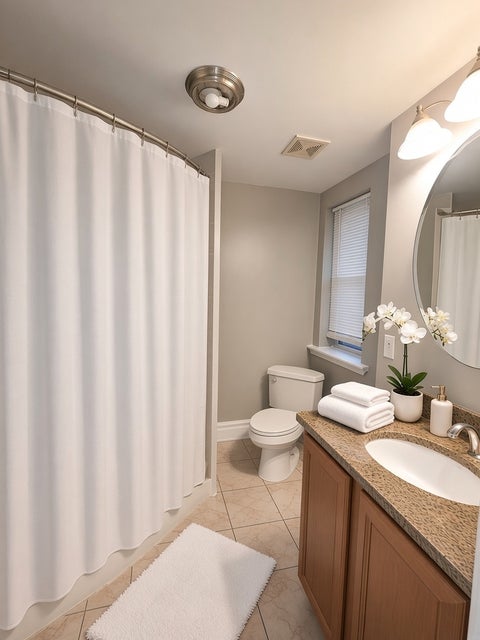 Tiny photo for 40 N Menard Avenue #1A, Chicago, IL 60644 (MLS # 12730819)