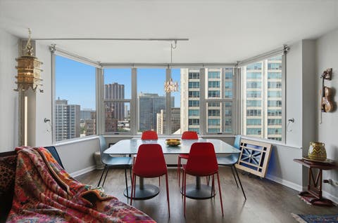 Tiny photo for 525 W Hawthorne Place #2004, Chicago, IL 60657 (MLS # 12721710)