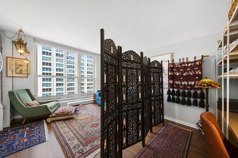 Tiny photo for 525 W Hawthorne Place #2004, Chicago, IL 60657 (MLS # 12721710)