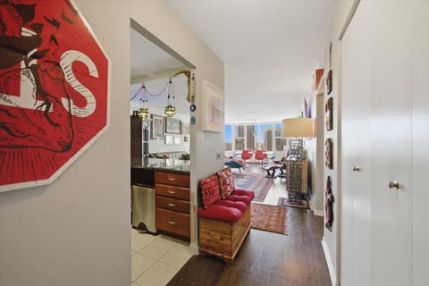 Tiny photo for 525 W Hawthorne Place #2004, Chicago, IL 60657 (MLS # 12721710)
