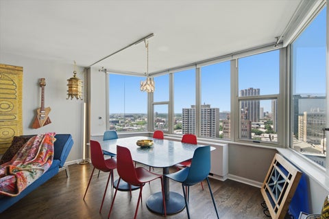 Tiny photo for 525 W Hawthorne Place #2004, Chicago, IL 60657 (MLS # 12721710)
