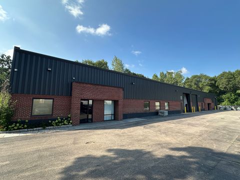 1717 Oak Drive McHenry IL 60050