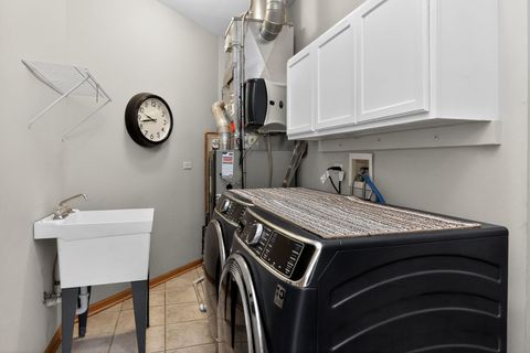 Tiny photo for 21035 W Aspen Lane, Plainfield, IL 60544 (MLS # 12608766)