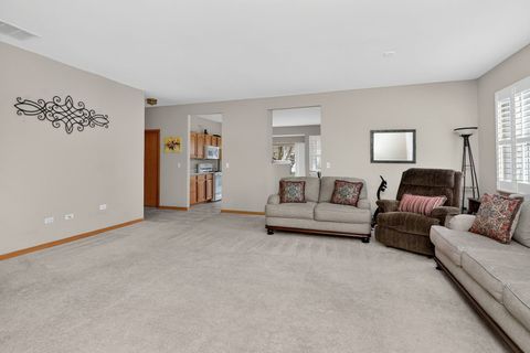 Tiny photo for 21035 W Aspen Lane, Plainfield, IL 60544 (MLS # 12608766)