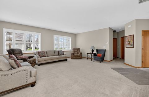 Tiny photo for 21035 W Aspen Lane, Plainfield, IL 60544 (MLS # 12608766)
