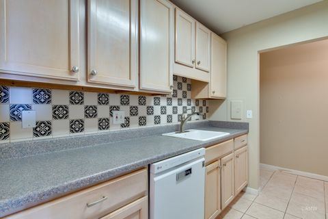 Tiny photo for 840 Wellington Avenue #318, Elk Grove Village, IL 60007 (MLS # 12336664)