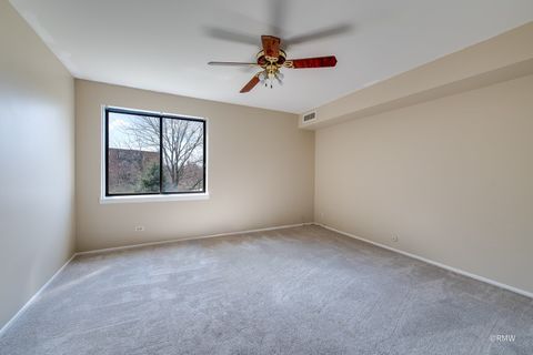 Tiny photo for 840 Wellington Avenue #318, Elk Grove Village, IL 60007 (MLS # 12336664)