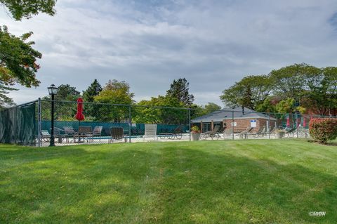 Tiny photo for 840 Wellington Avenue #318, Elk Grove Village, IL 60007 (MLS # 12336664)