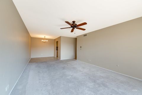 Tiny photo for 840 Wellington Avenue #318, Elk Grove Village, IL 60007 (MLS # 12336664)