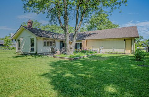 Tiny photo for 1272 Arlington Drive W, Hanover Park, IL 60133 (MLS # 12656655)