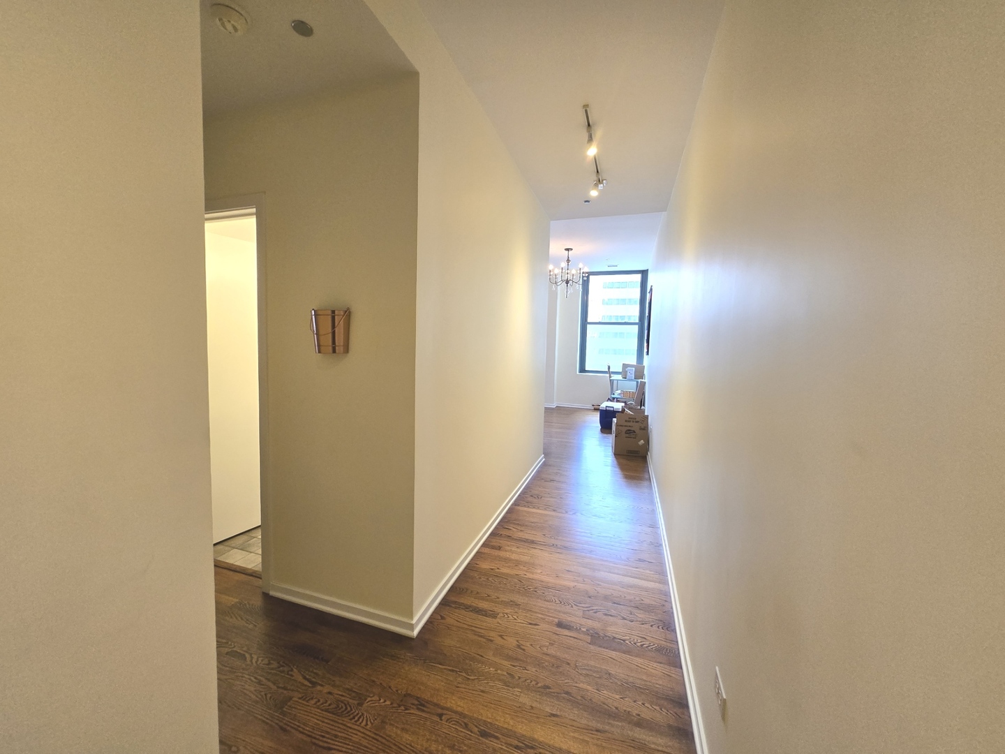 208 W Washington Street 1211