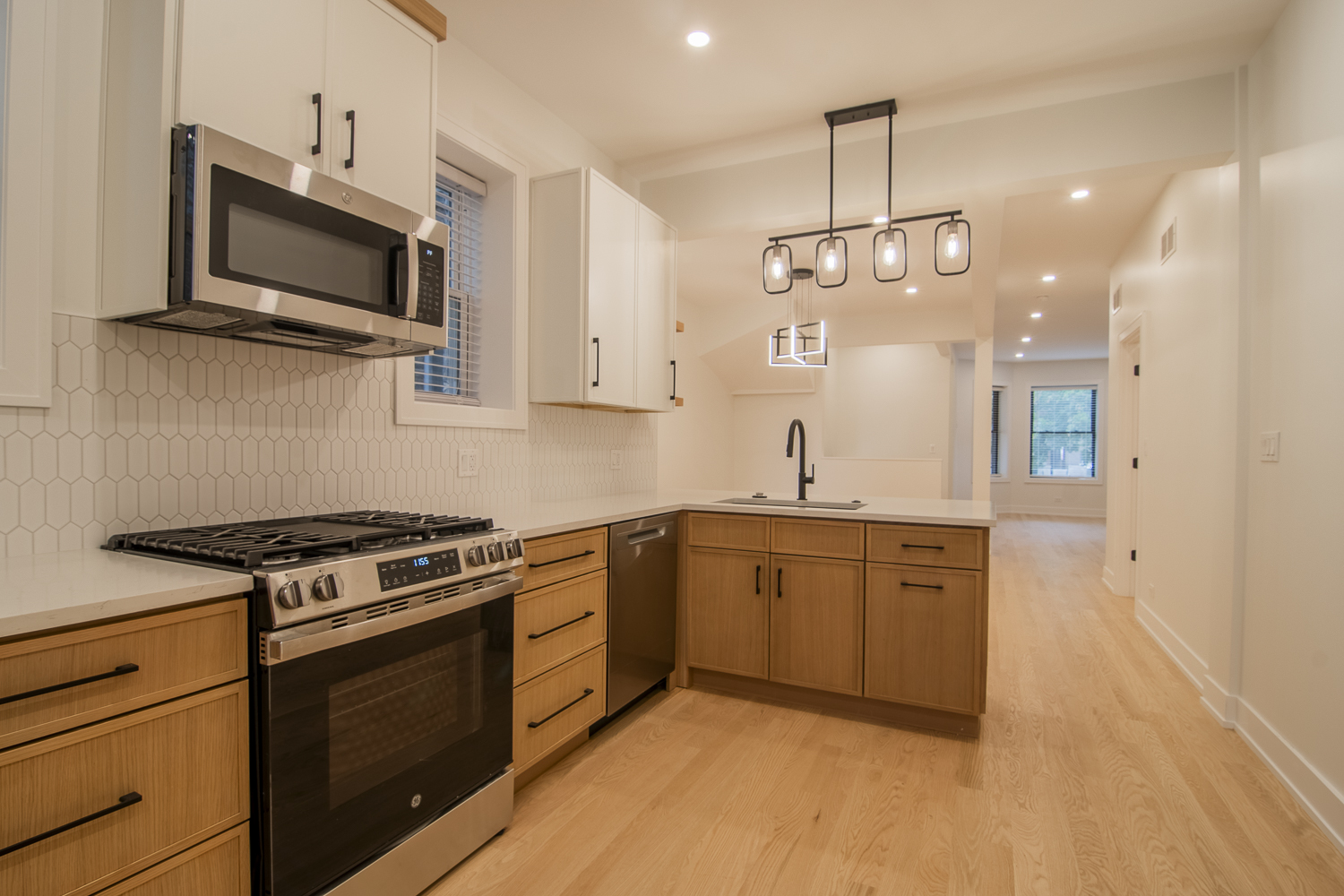 3720 N Racine Avenue 1