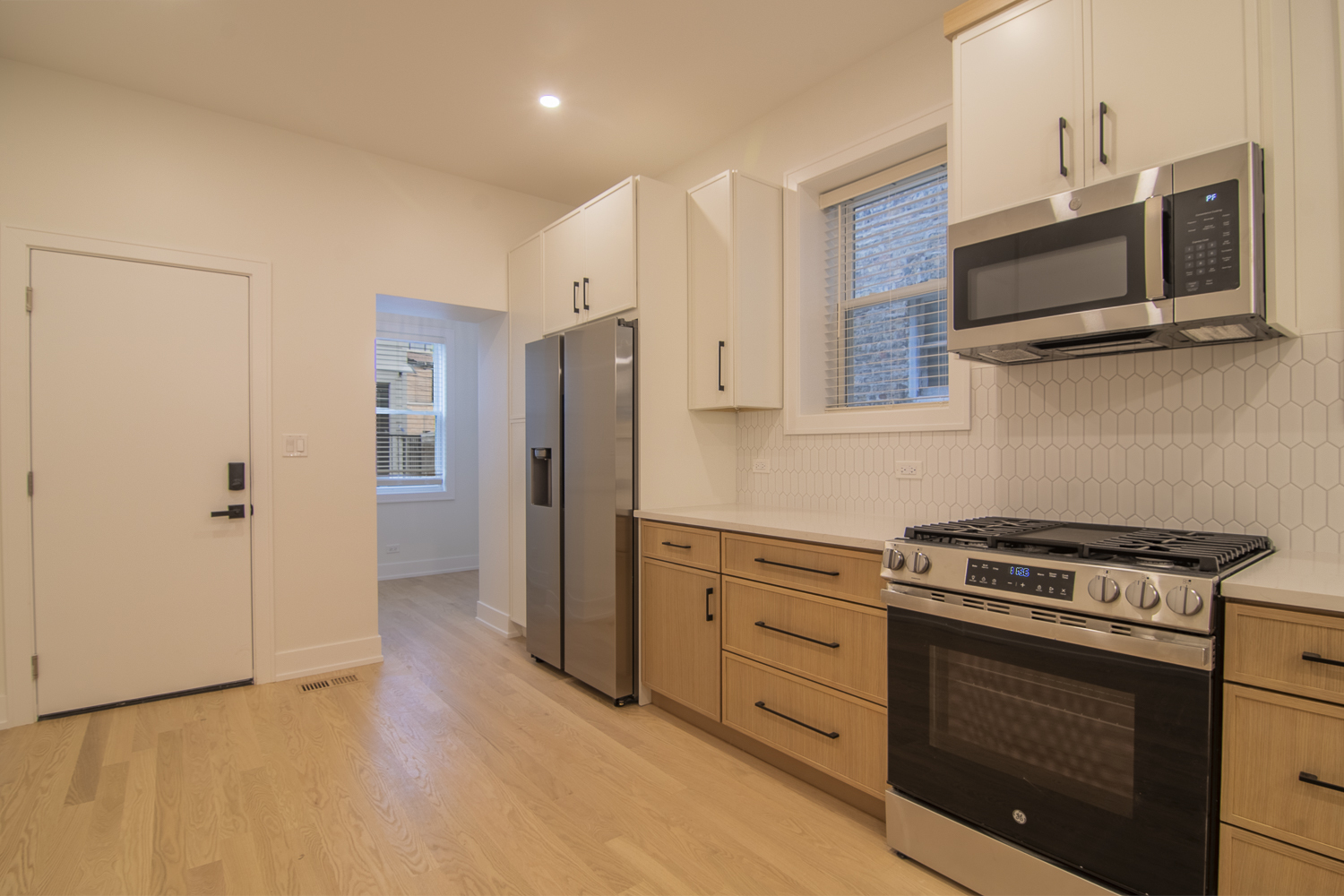 3720 N Racine Avenue 1