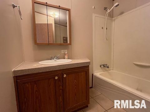 Tiny photo for 3106 N STEWART Lane, Marion, IL 62959 (MLS # EB459953)