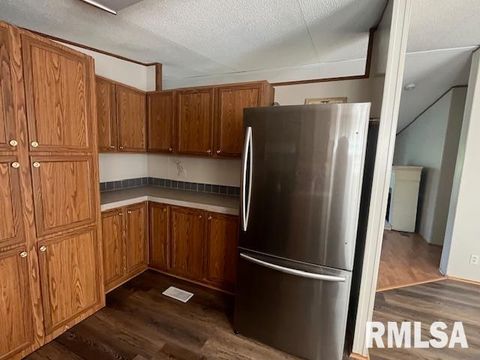 Tiny photo for 3106 N STEWART Lane, Marion, IL 62959 (MLS # EB459953)