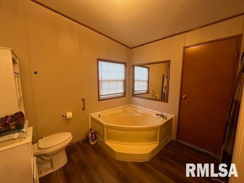 Tiny photo for 3106 N STEWART Lane, Marion, IL 62959 (MLS # EB459953)