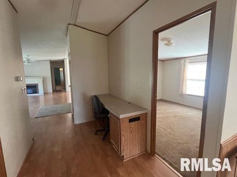 Tiny photo for 3106 N STEWART Lane, Marion, IL 62959 (MLS # EB459953)