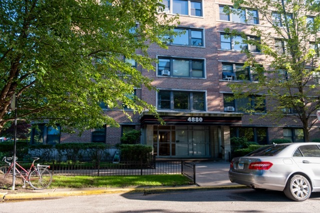 4880 N Marine Drive 304