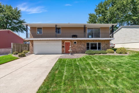 Photo of 2618 N Elsie Avenue, Davenport, IA 52804 (MLS # 12723149)